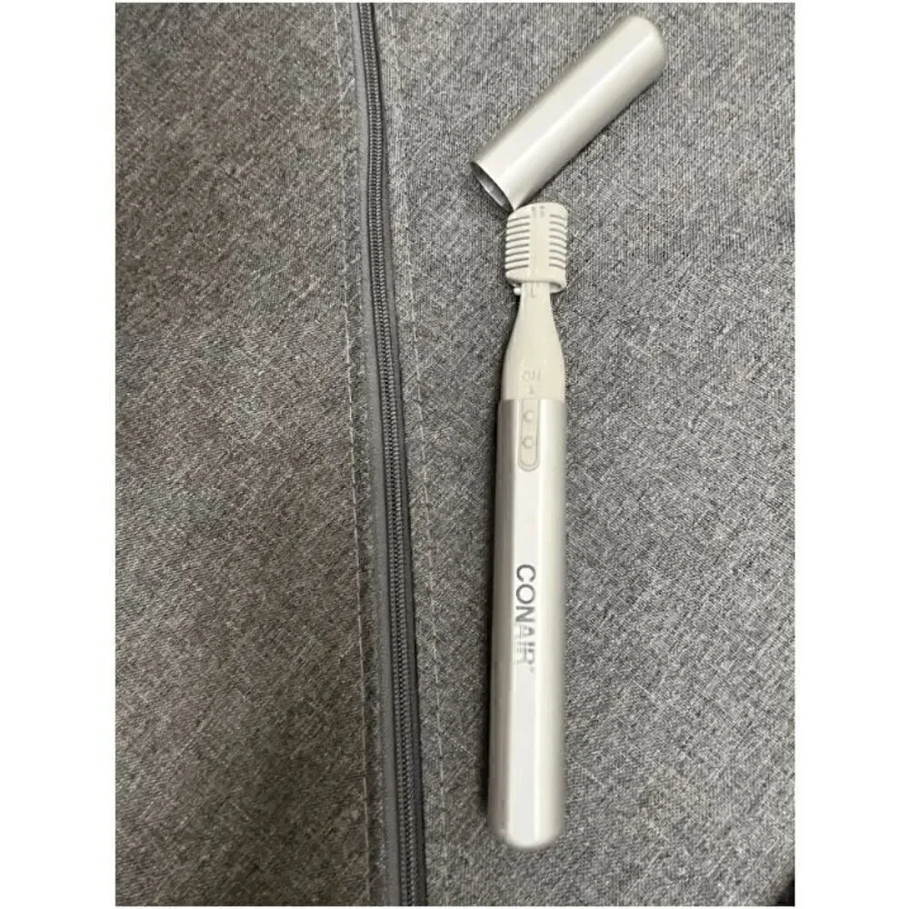 Conair Dual Blade Electric Eyebrow Razor for Women Battery-Operated Facial Hair